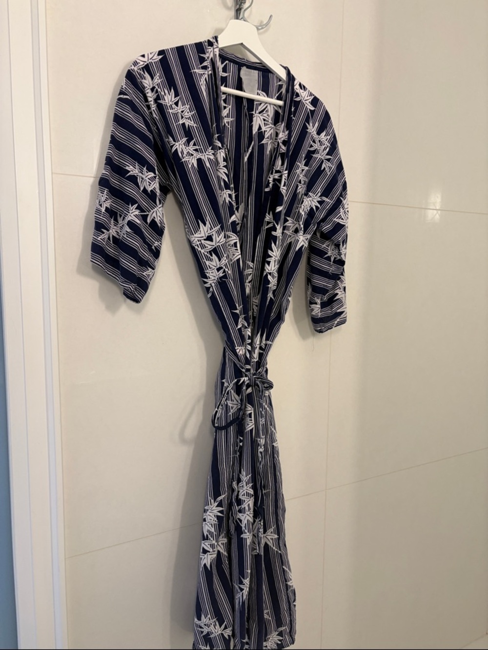 Japanese Kimono/Robe 100% Cotton Ladies
With 1 pocket